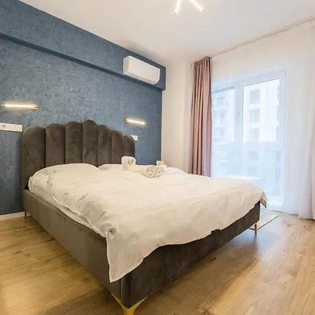 Blue Spot - Chic Pipera Getaway With Balcony Appartamento Bucarest