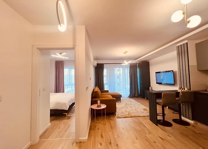 דירה Blue Spot - Chic Pipera Getaway With Balcony