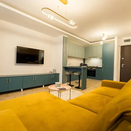 Blue Spot - Chic Pipera Getaway With Balcony *