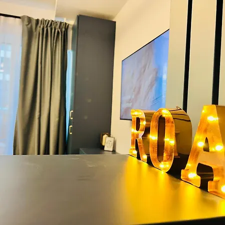 Blue Spot - Chic Pipera Getaway With Balcony Bucharest