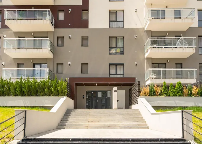 Blue Spot - Chic Pipera Getaway With Balcony *