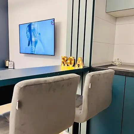 Blue Spot - Chic Pipera Getaway With Balcony Appartement Bucarest