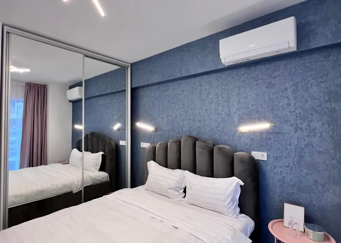 Blue Spot - Chic Pipera Getaway With Balcony Apartamento Bucareste